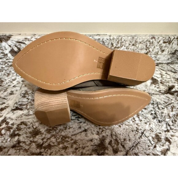 Jeffrey Campbell Cromwell Suede Boot - Taupe 7 NWOB - Picture 7 of 10